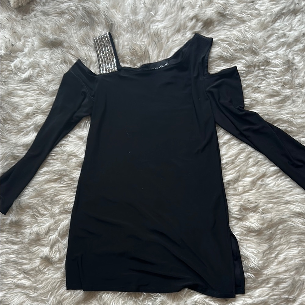 Frank Lyman Design Black Cold Shoulder Tunic Top